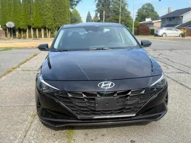 Hyundai Elantra 2022 photo 5