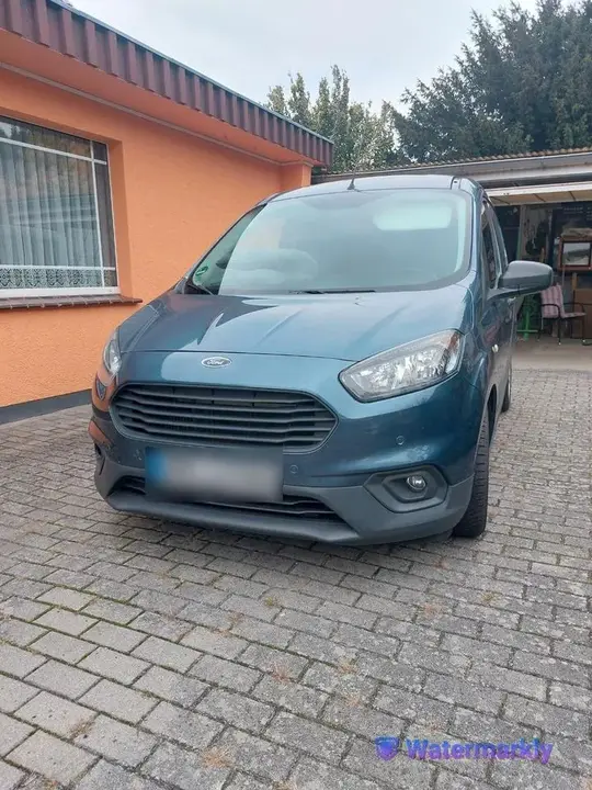 Ford Transit Courier