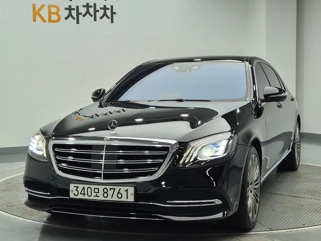BMW S-Class