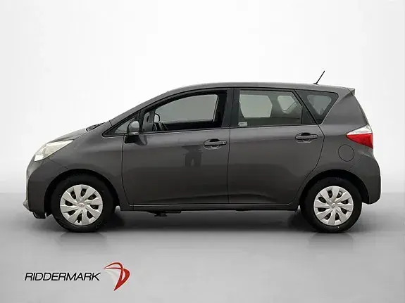 Toyota Verso-S 2013 photo 5