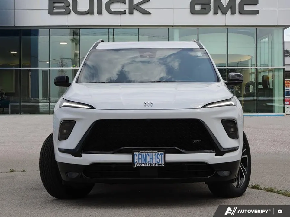 Buick Enclave 2026 photo 2