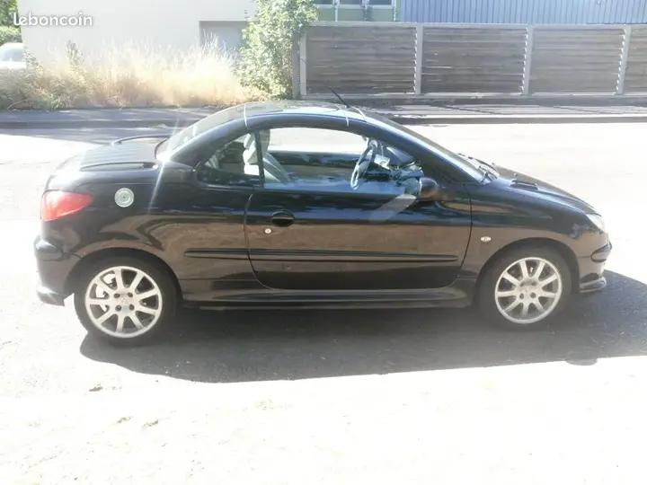 Peugeot 206 2006 photo 3