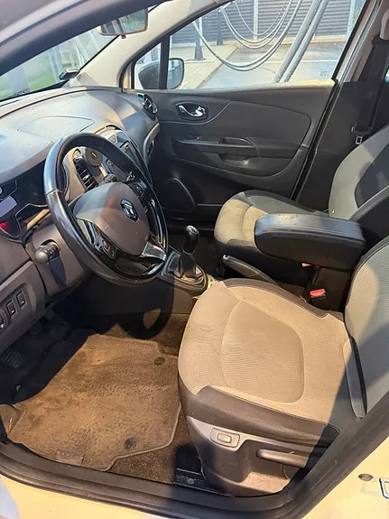 Renault Captur 2015 photo 3