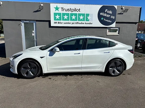 Tesla Model 3 2020 photo 2