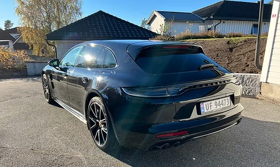 Porsche Panamera 4 2023 photo 4
