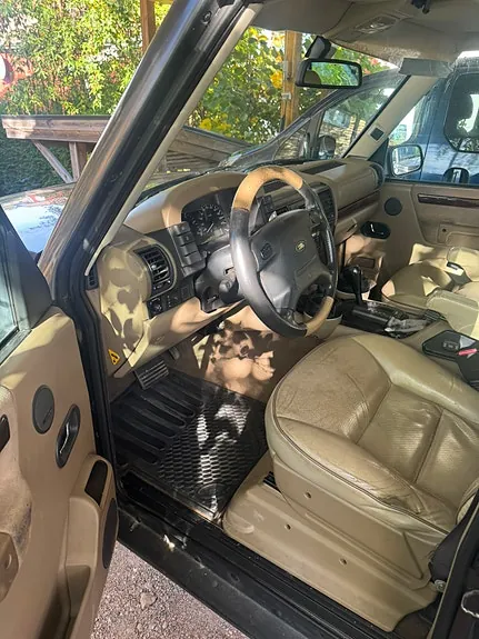 Land Rover Discovery 2000 photo 2