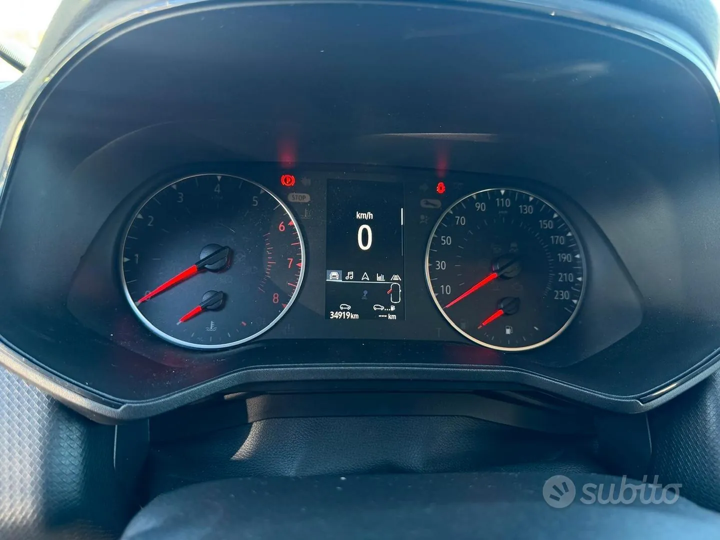 Renault Clio 2023 photo 3