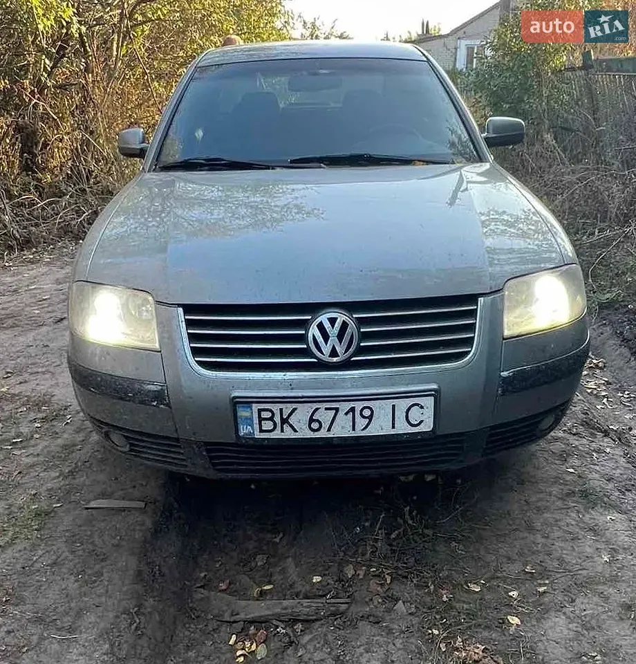 Volkswagen Passat 2001 photo 2