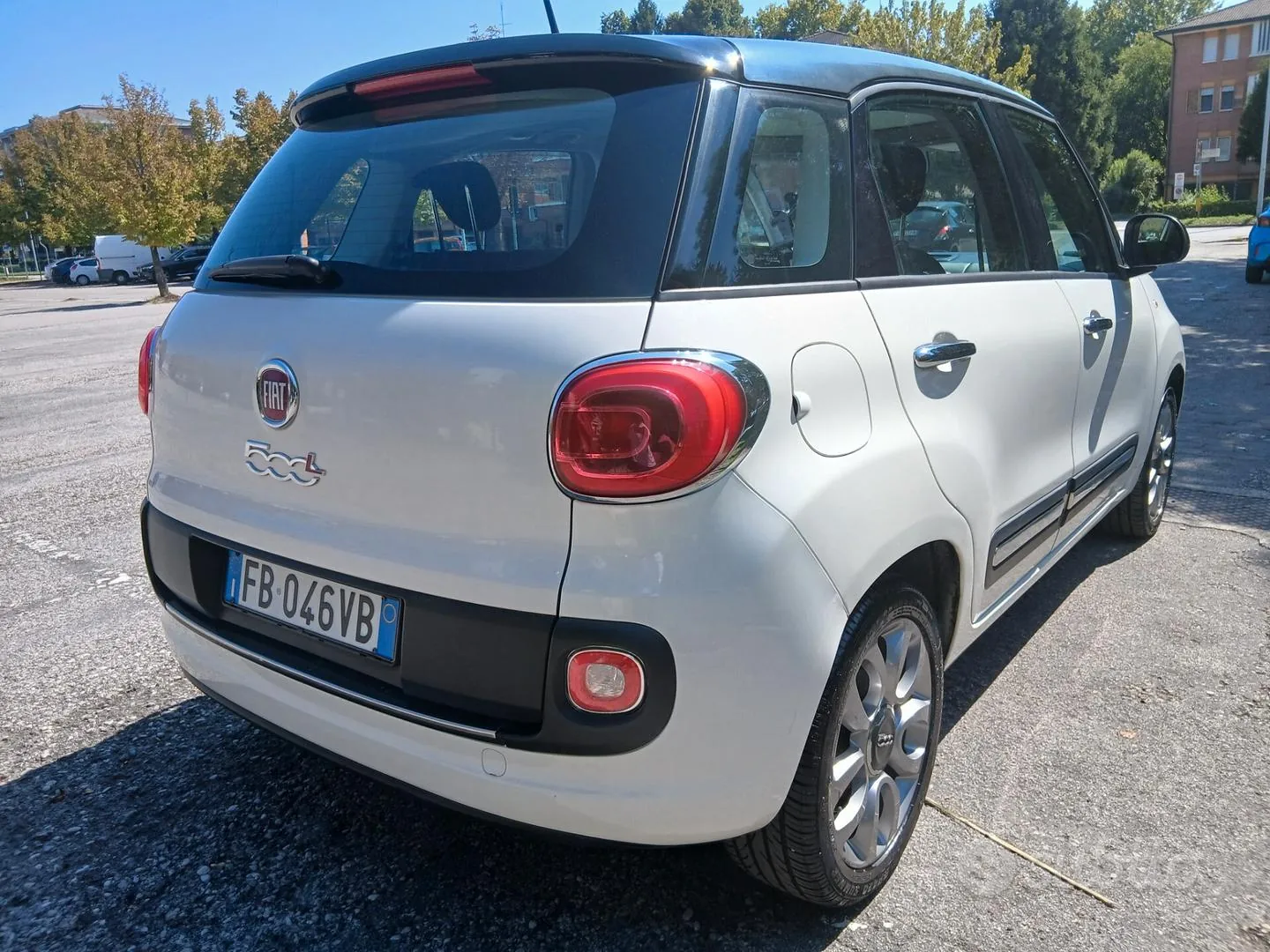 Fiat 500L 2015 photo 2