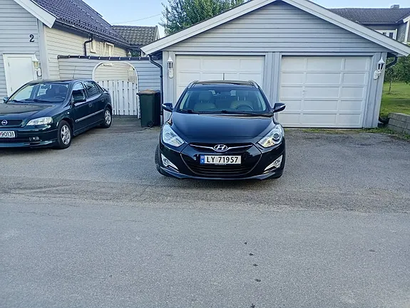 Hyundai I40