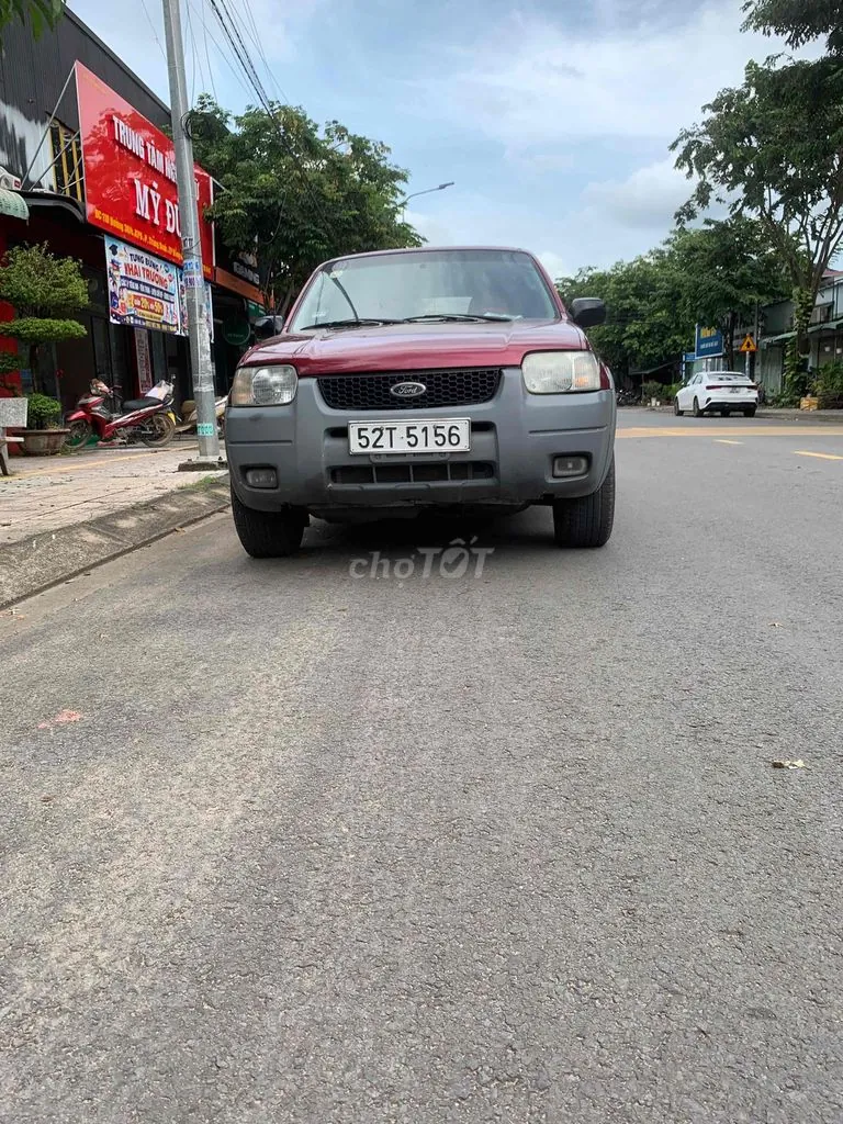 Ford Escape 2002 photo 2