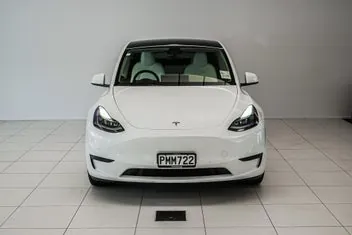Tesla Model Y 2022 photo 3