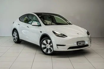 Tesla Model Y 2022 photo 2