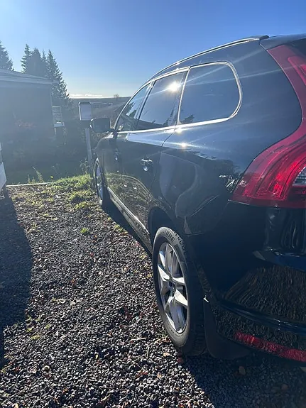 Volvo Xc60 2017 photo 4