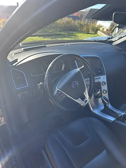 Volvo Xc60 2017 photo 5