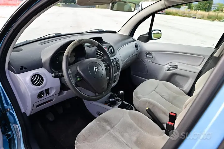 Citroen C3 2004 photo 4