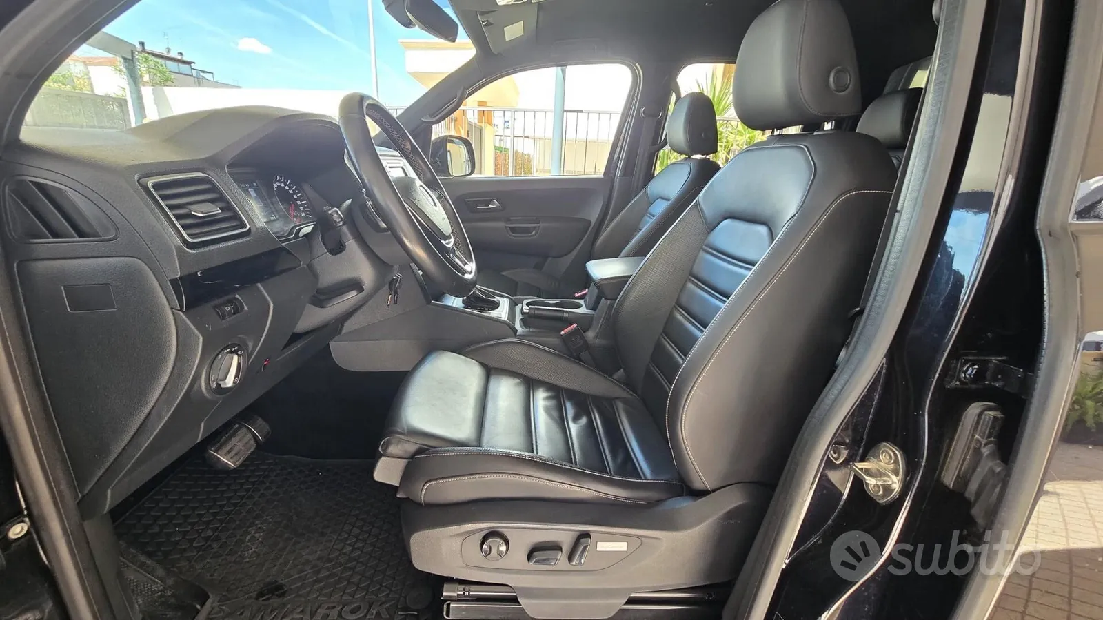 Volkswagen Amarok 2020 photo 2