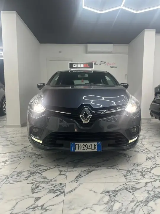 Renault Clio 2017 photo 3