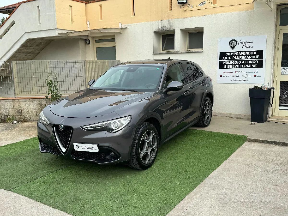 Alfa Romeo Stelvio 2017 photo 3