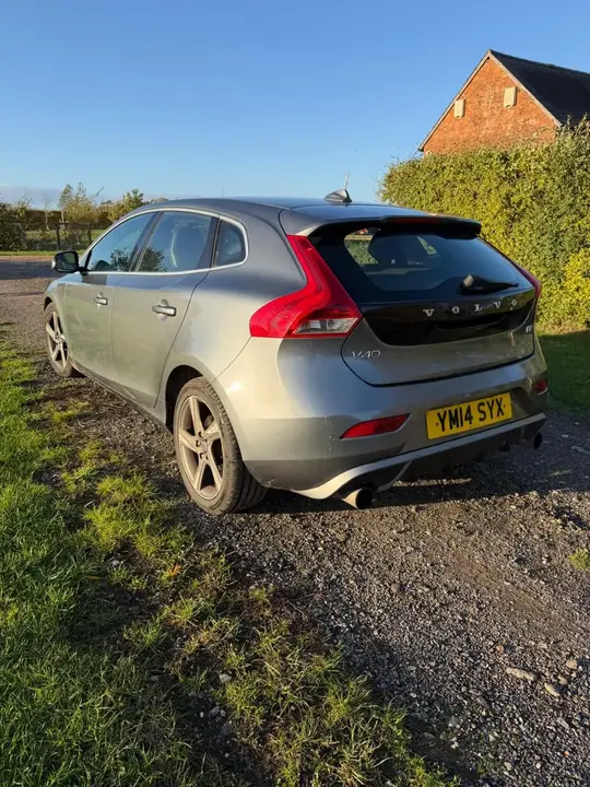 Volvo V40 2014 photo 5