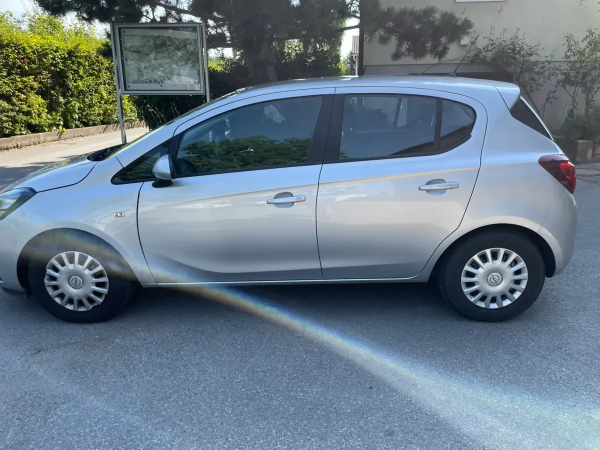 Opel Corsa 2019 photo 2