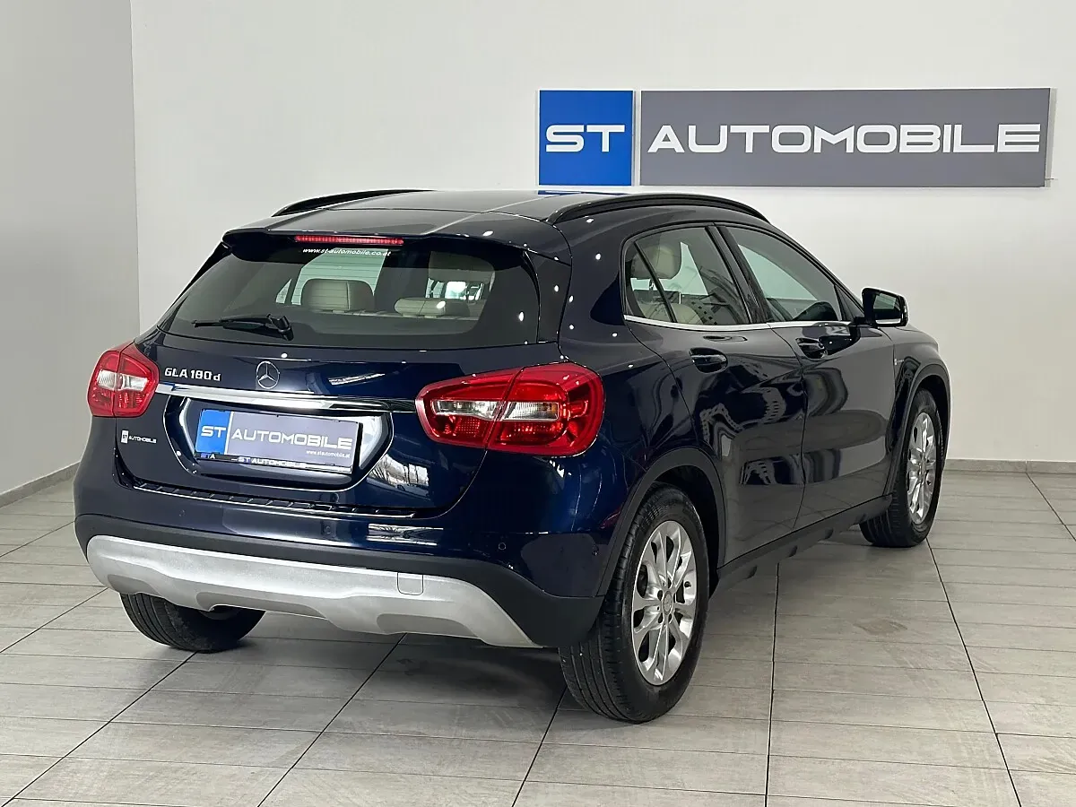 Mercedes-Benz Gla Class 2016 photo 3
