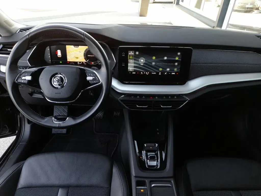 Skoda Octavia 2023 photo 3