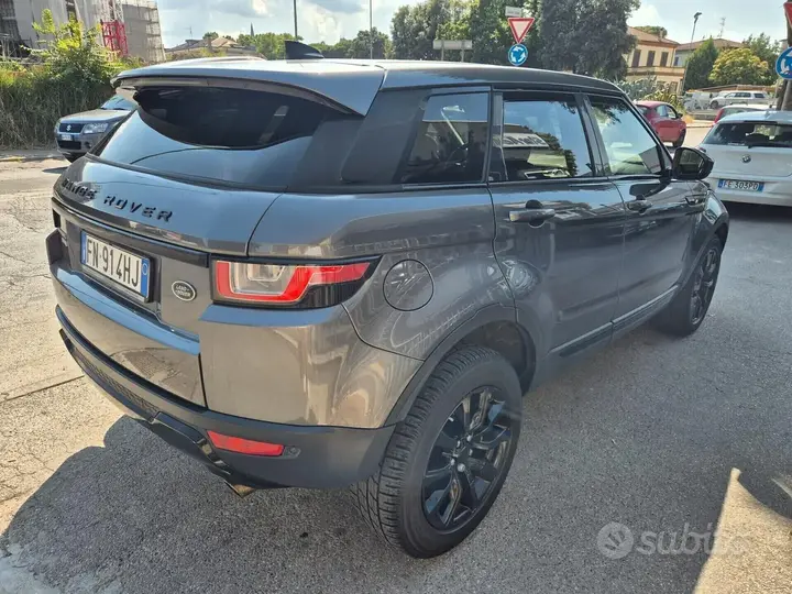 Land Rover Range Rover Evoque 2018 photo 3