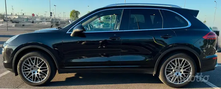 Porsche Cayenne 2015 photo 3