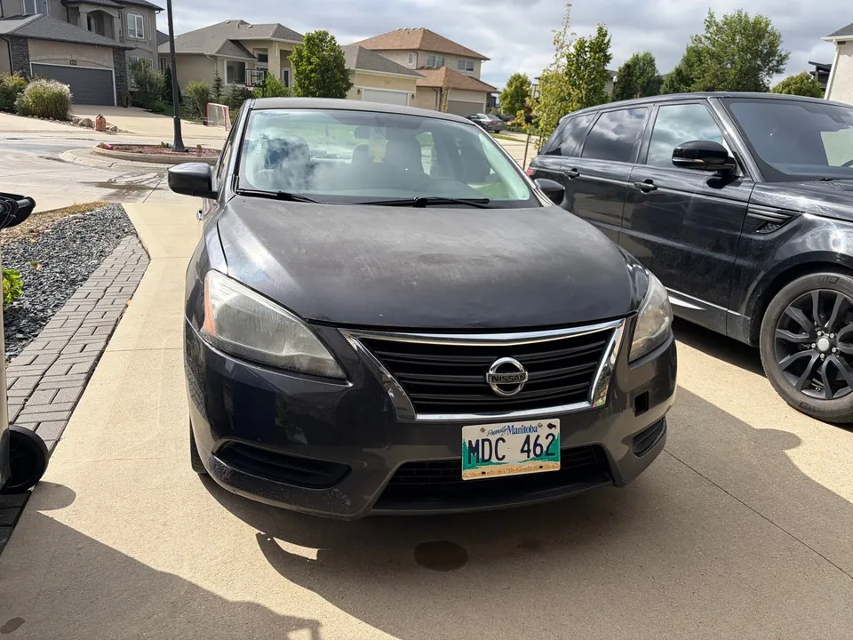 Nissan Sentra 2013 photo 2
