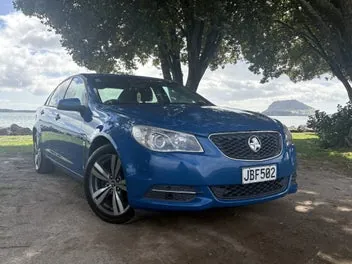 Holden Commodore 2015 photo 2