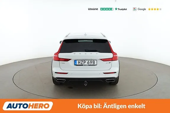 Volvo V60 Cross Country 2021 photo 4