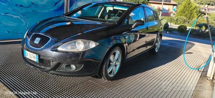 Seat Leon 2007 photo 2