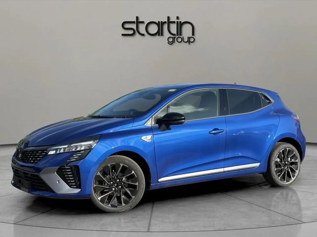 Renault Clio photo 3