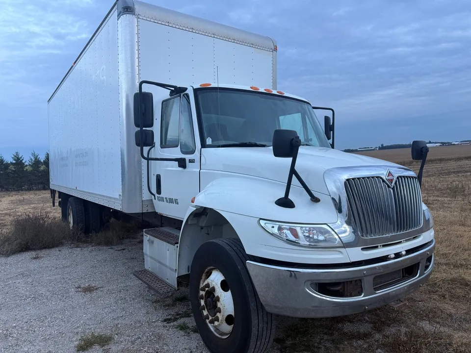 International 4300