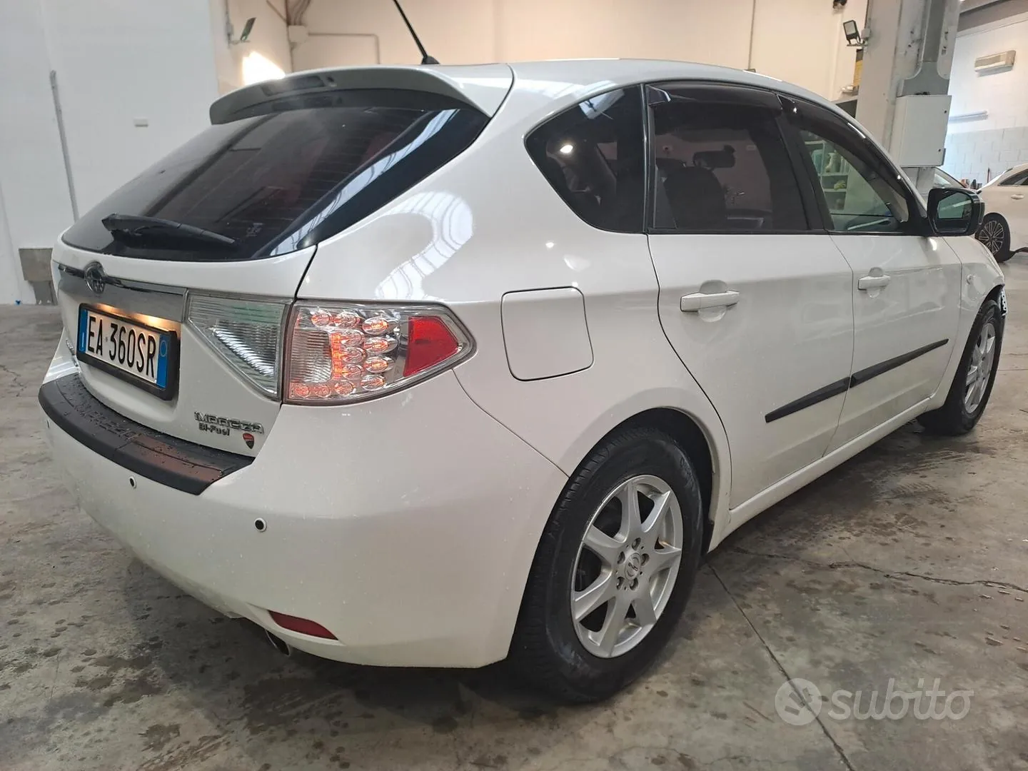 Subaru Impreza 2010 photo 3