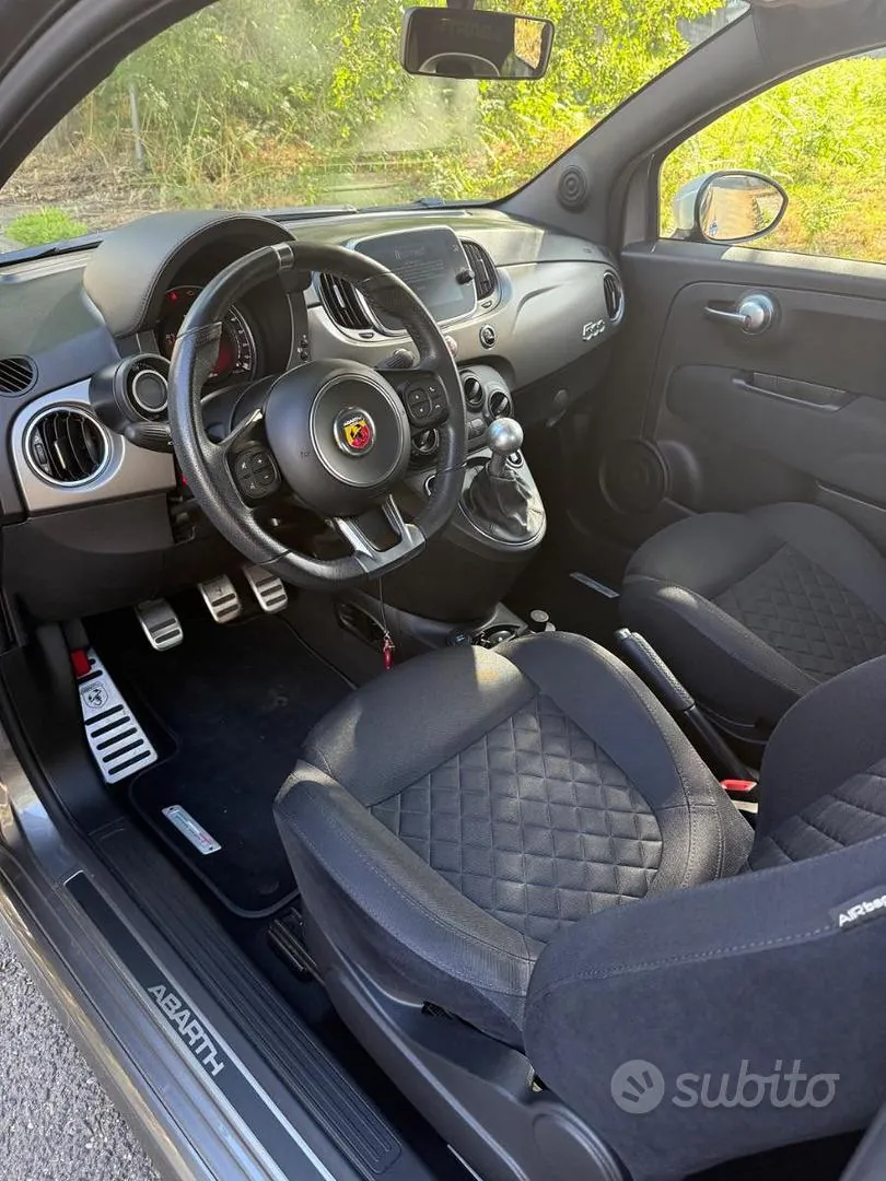 Abarth 595 Pista
