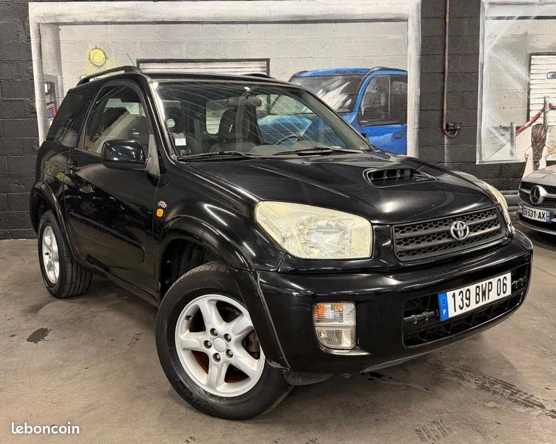 Toyota Rav4 2003 photo 2