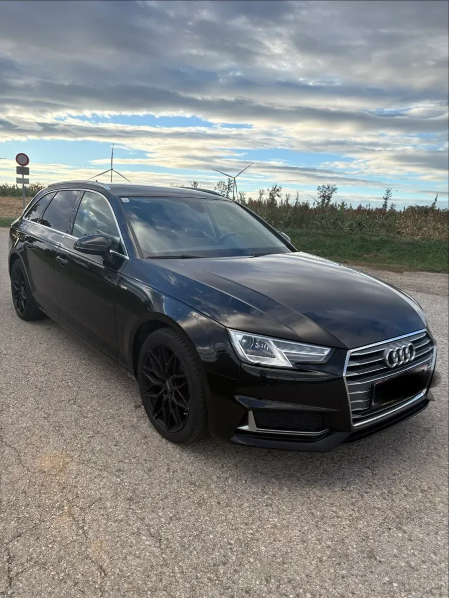 Audi A4 2018 photo 3