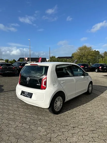 Volkswagen Up 2016 photo 4