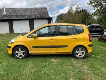 Honda Jazz photo 2