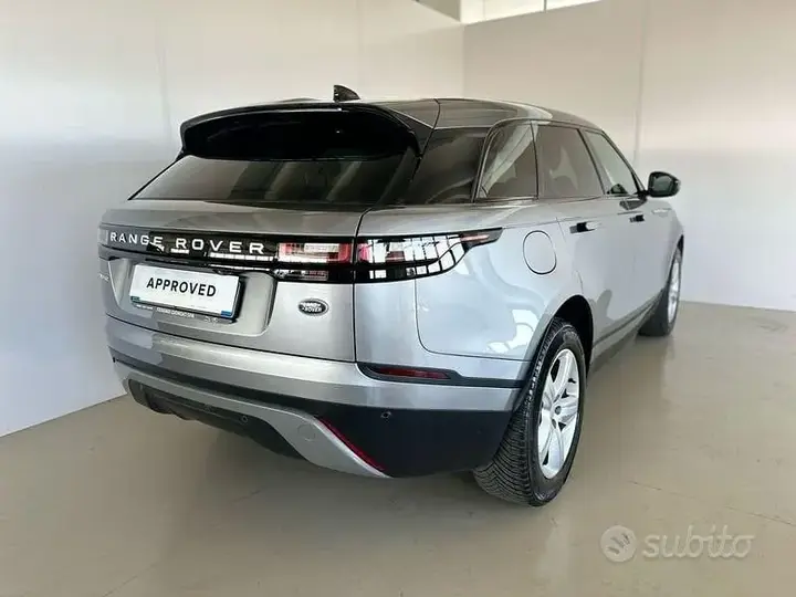Land Rover Discovery Sport 2020 photo 2