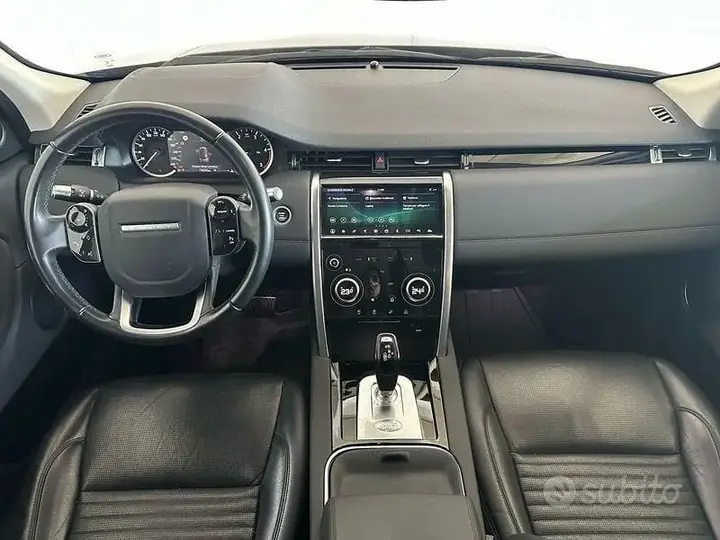 Land Rover Discovery Sport 2020 photo 4