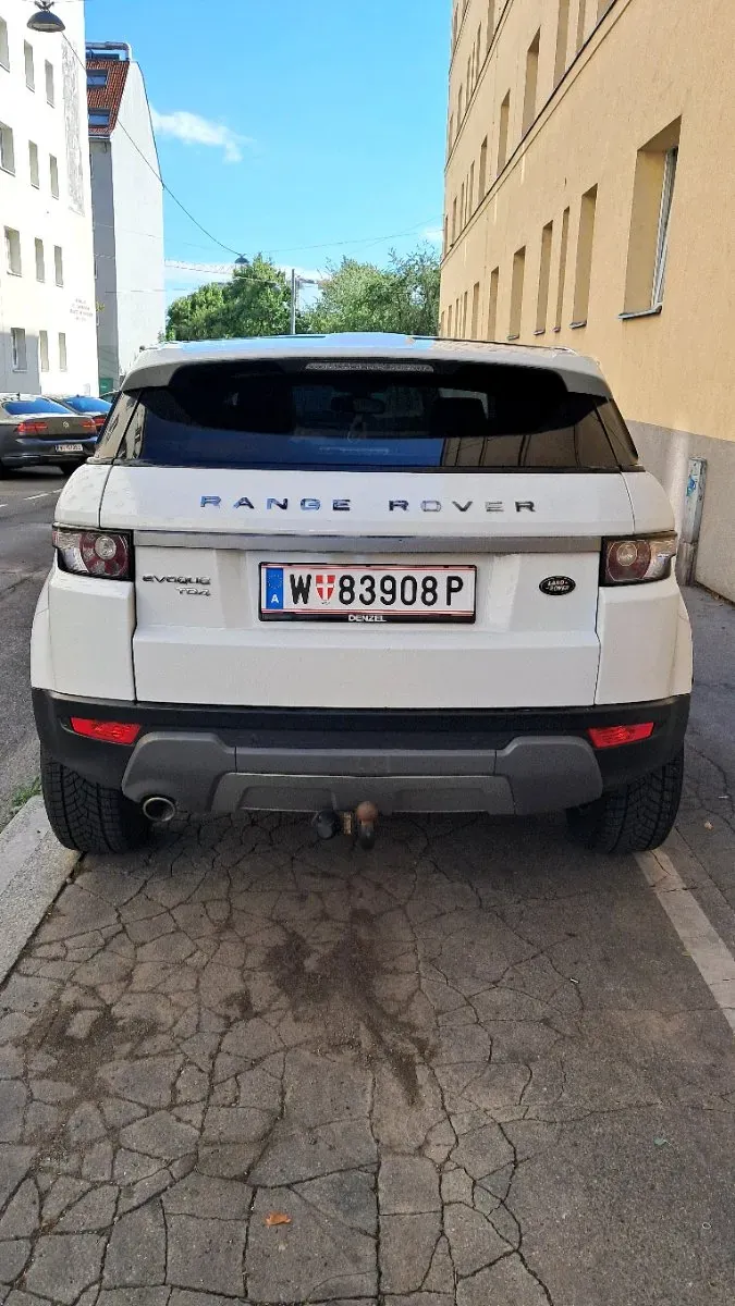 Land Rover Range Rover Evoque 2012 photo 3