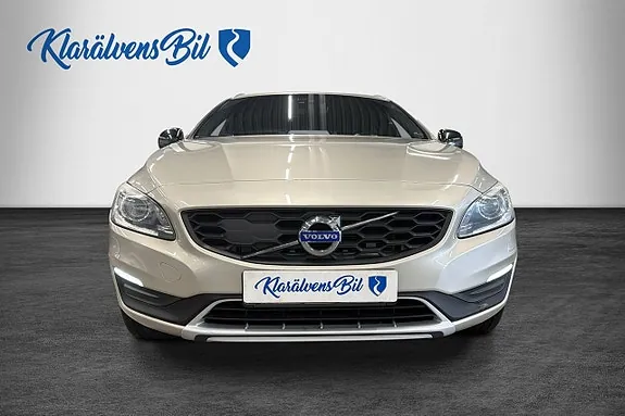 Volvo V60 Cross Country 2017 photo 3