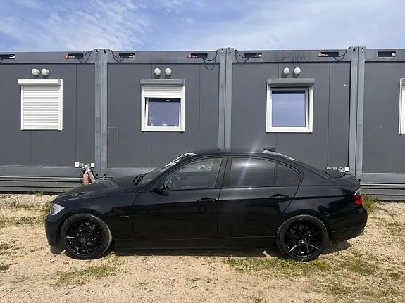 BMW 325I