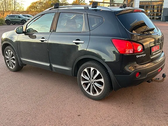 Nissan Qashqai 2010 photo 4