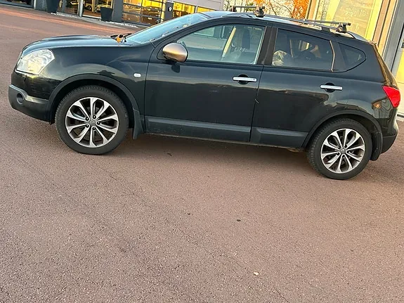 Nissan Qashqai 2010 photo 5