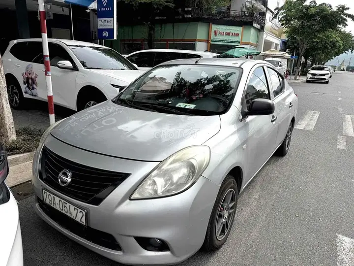 Nissan Sunny