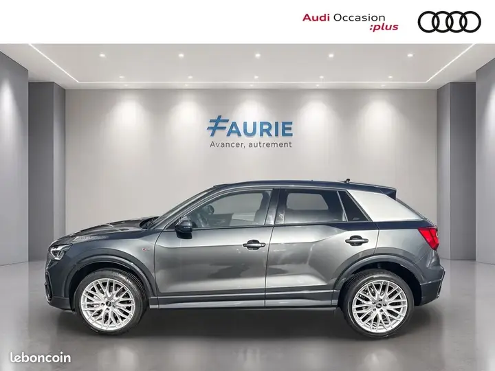 Audi Q2 2023 photo 2
